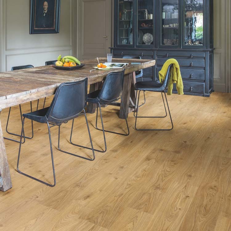 Vinyle Quick-step alpha vinyl small planks 4 plus 1mm chêne cottage naturel