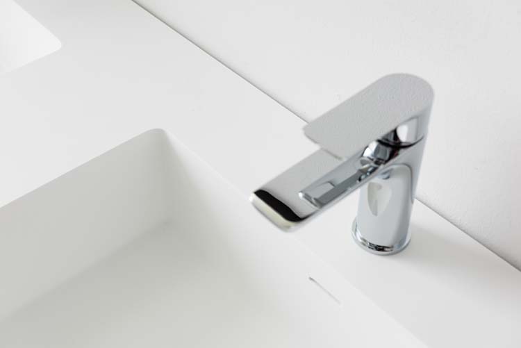 Meuble de salle de bains Willow noyer suspendu avec lavabo double blanc mat 140cm