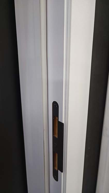 Bloc-porte fini alvéol.senza blanc 78x201,5cm+ébras.16,5cm
