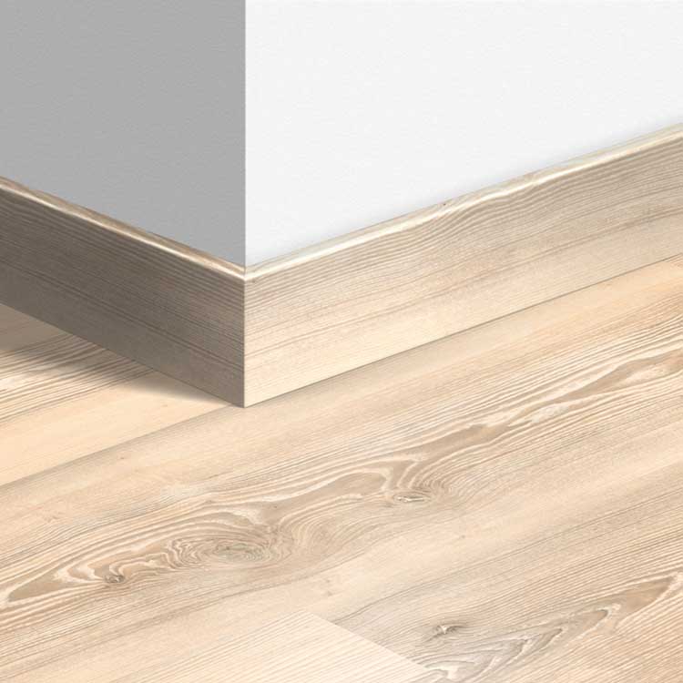 Parketplint Quick-Step 14 x 77 x 2400 mm Witte es