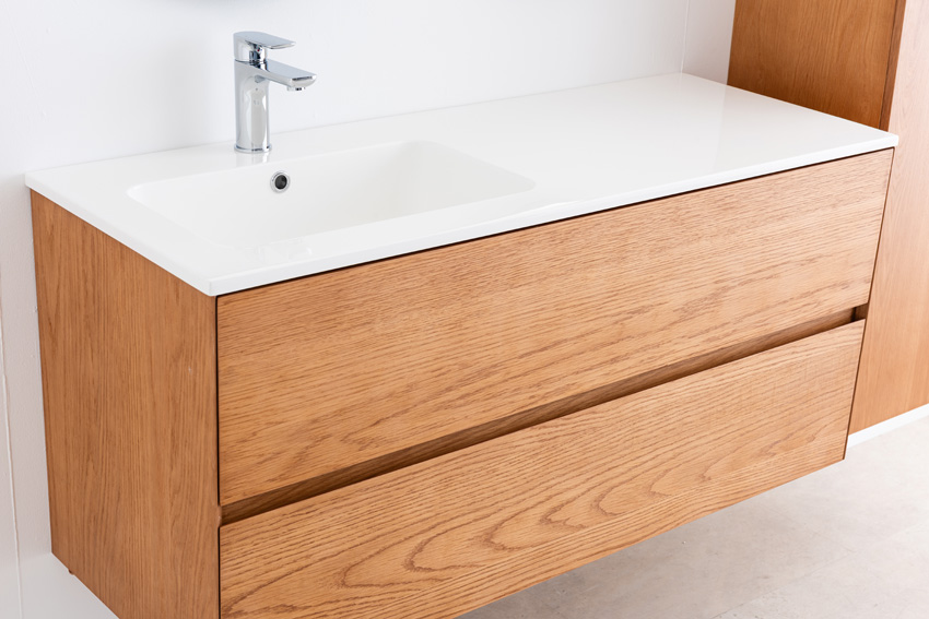 Badkamermeubel Fior eik hangend met enkele wastafel mat wit 120cm