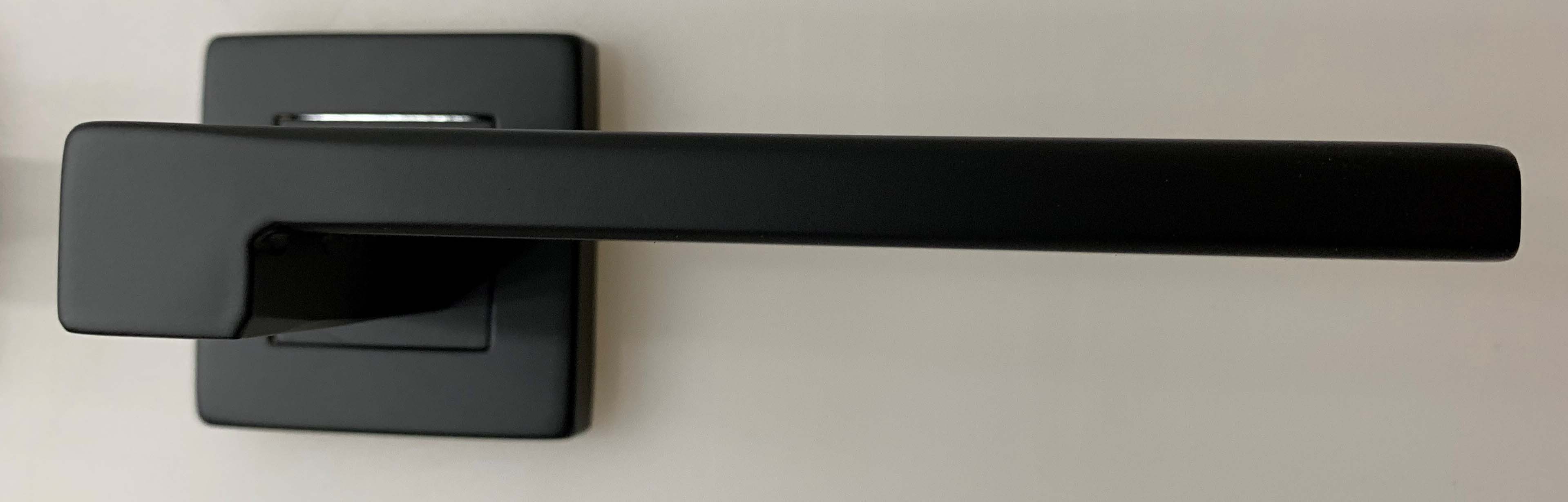 Poignée de porte Falgo noir mat carré + rosace inclus 1 paire
