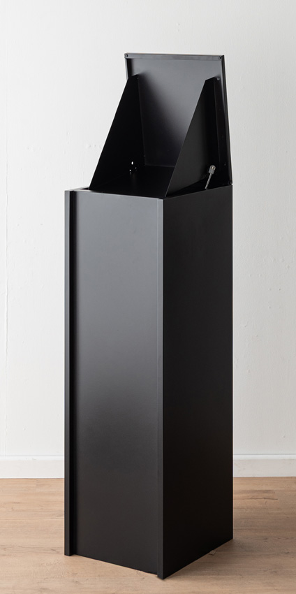 Boîte à colis Wisdom noire avec serrure à combinaison