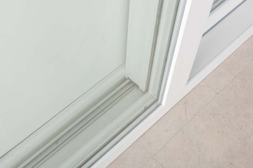 Fenêtre coulissant monorail blanc L2500xH2150mm G Deceuninck