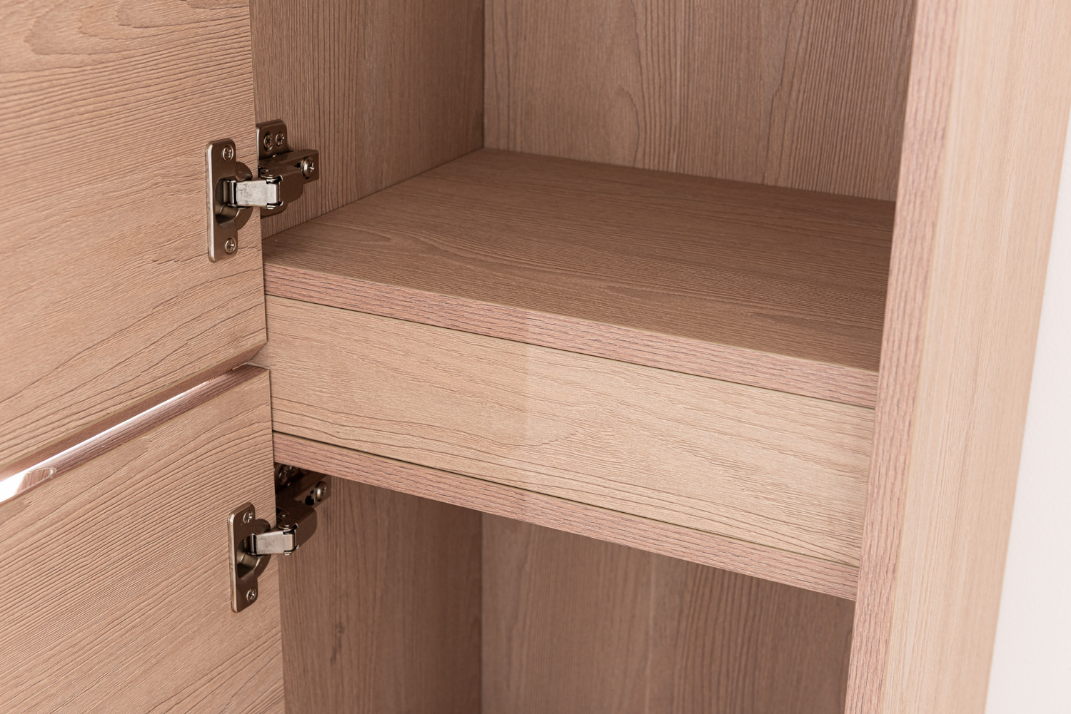 Armoire colonne Tiago sans poignée Nordic oak suspendue 170x40x35cm