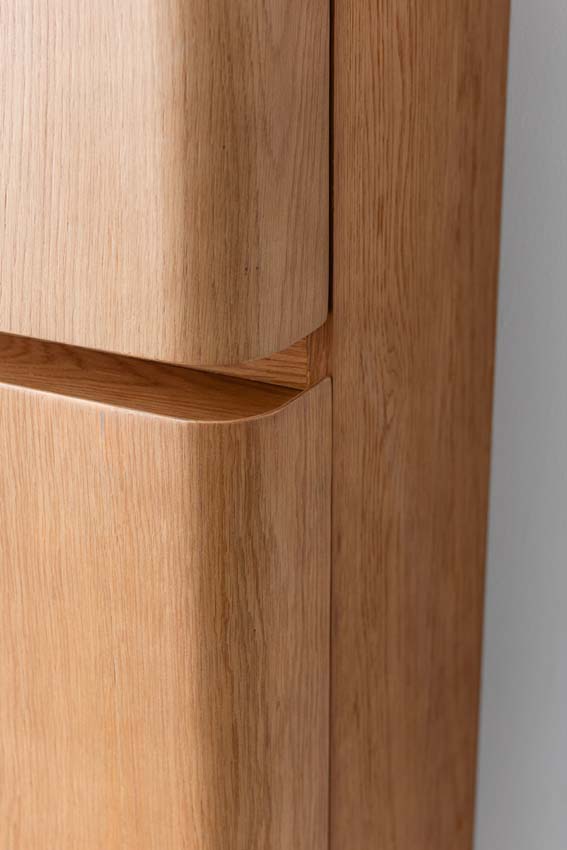 Kolomkast Floris eik hangend 170x40x35cm Kolomkast Floris eik hangend 170x40x35cm