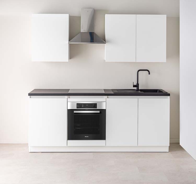 Keuken Plenti wit/zwart 220cm - inox wanddampkap - zonder toestellen