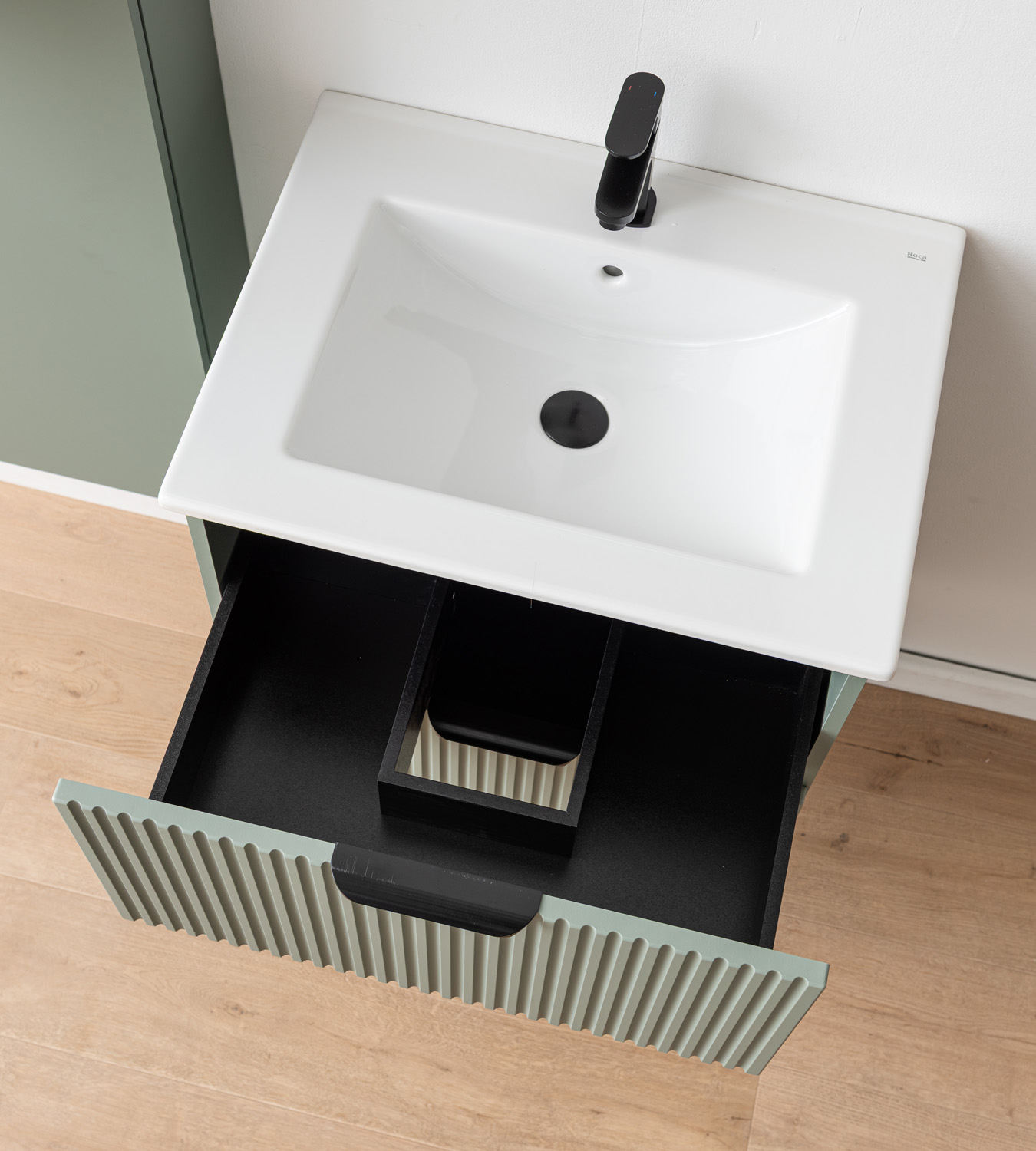 Badkamermeubel Raven saliegroen hangend met wastafel Raven wit glanzend 60cm