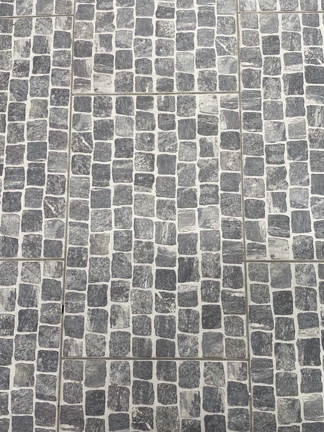 Vloer: tegel Pietra Verona 40x60x0.8cm