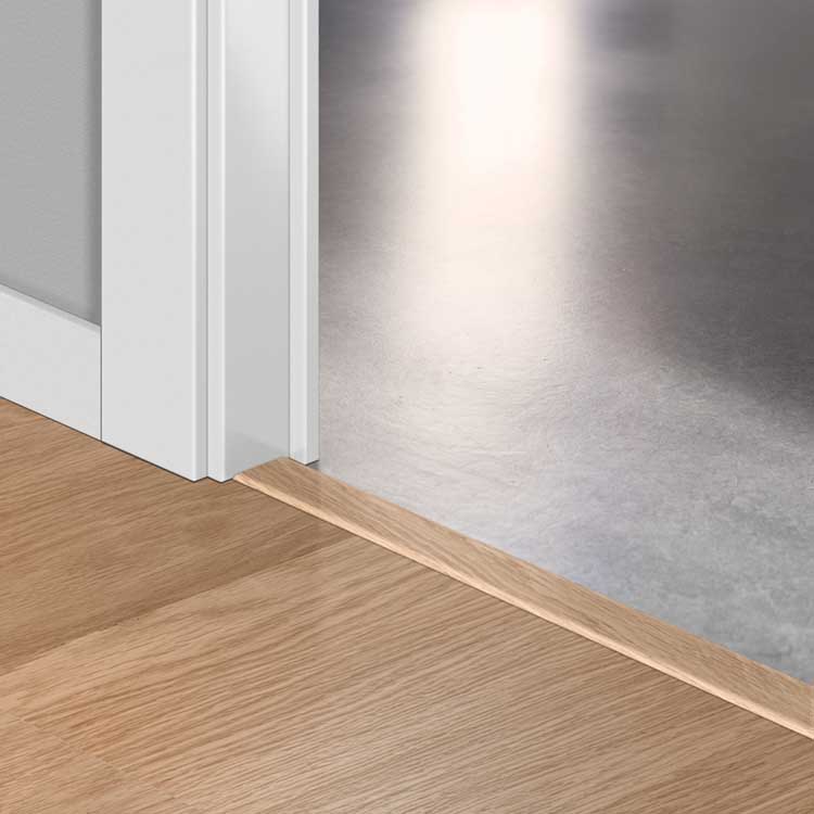 Profilé Incizo Quick-Step 13 x 48 x 2150 mm Chêne verni blanc 1
