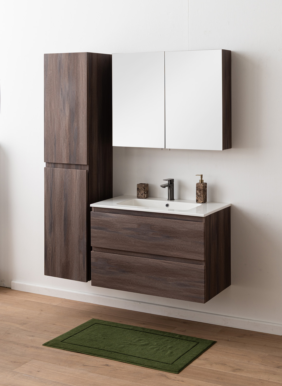 Badkamermeubel Tarik amber eik hangend met enkele wastafel glanzend wit 90cm