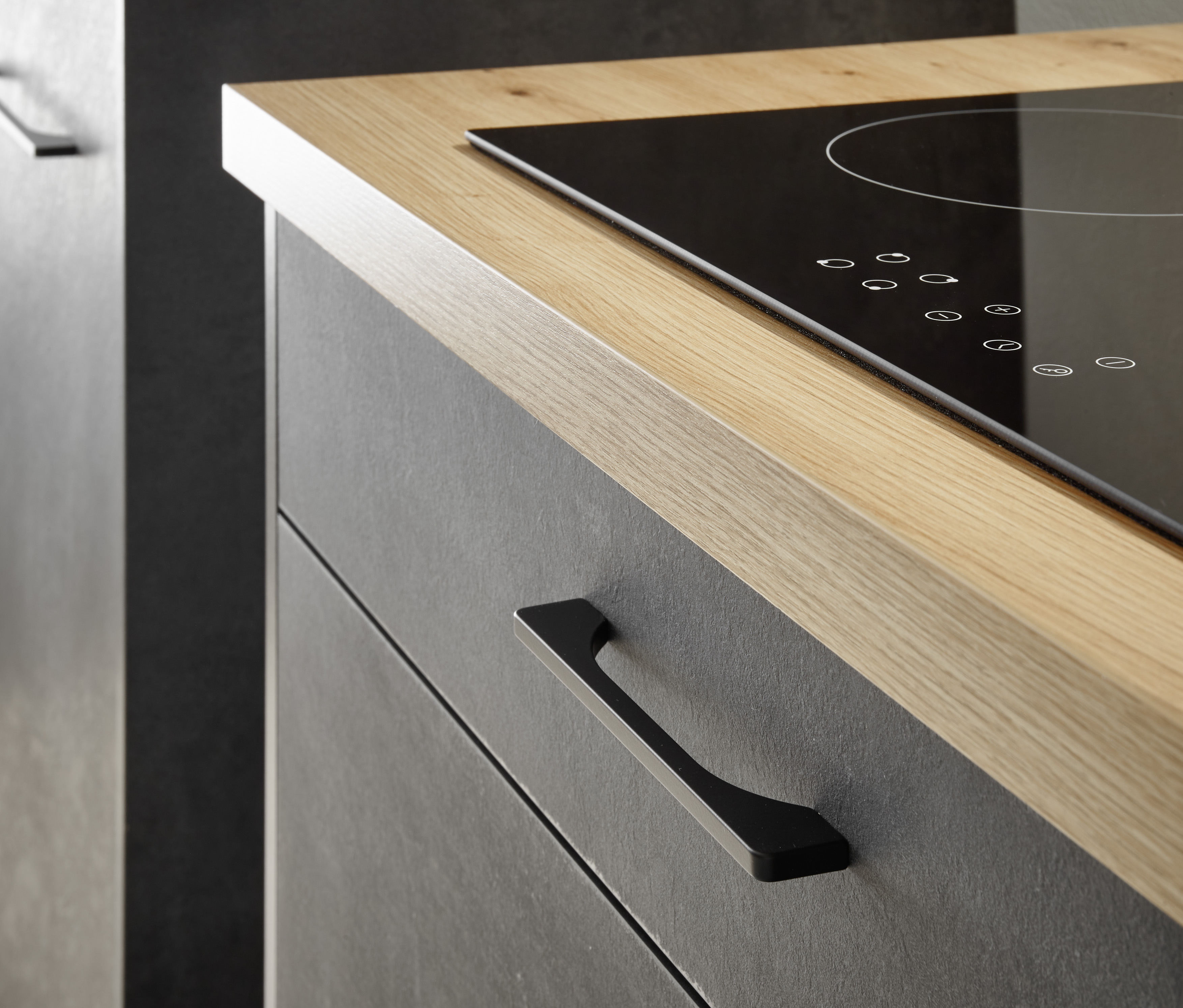 Cuisine Montréal aspect béton 326 cm - plaque de cuisson vitrocéramique et hotte murale en inox - avec appareils