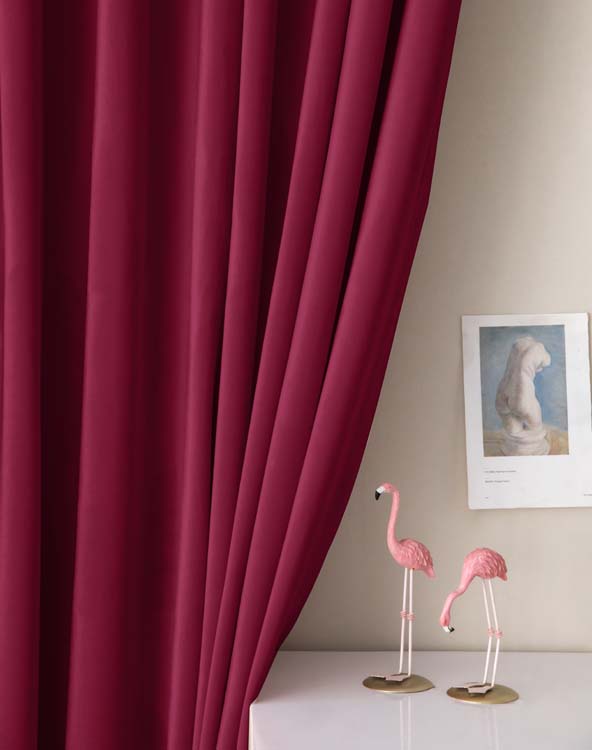 Gordijnen rood velvet ringen 290x270cm