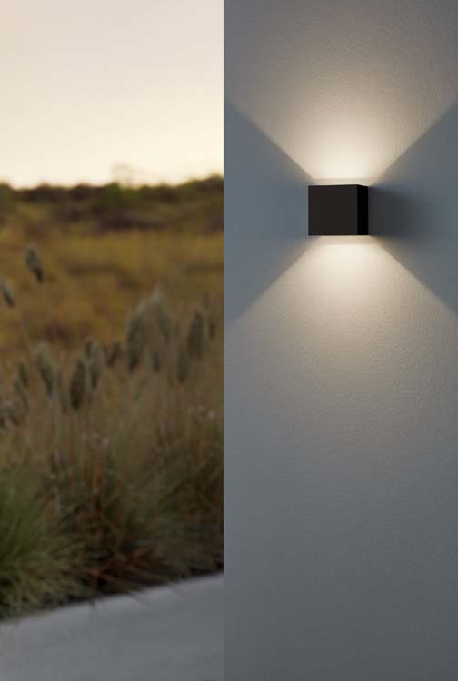 Applique murale - noire - 10x10x10cm - LED - 2x3,1W - 3000K