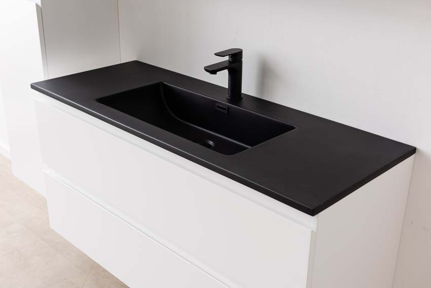 Badkamermeubel Tibo wit met enkele wastafel mat zwart 120cm