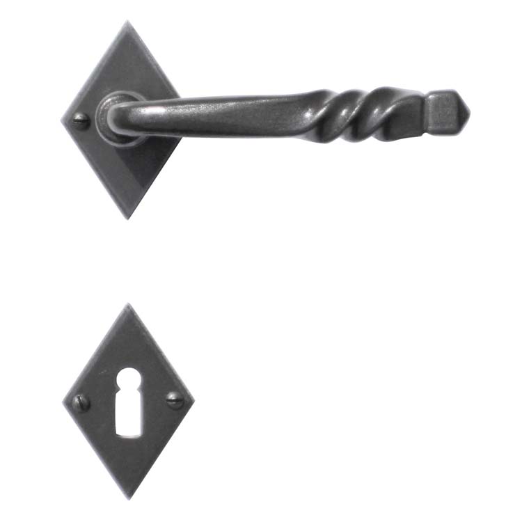 Poignée de porte pro prato fer carreau rosace barbe