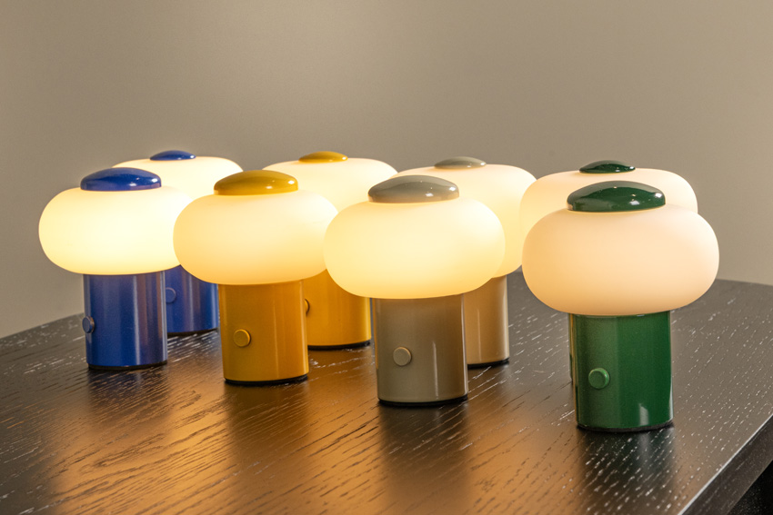 Lampe de table rechargeable pour l'intérieur et l'extérieur - Batterie rechargeable - Ø7,7cm - LED dimmable - 1x1,2W 2600K/3000K - IP44 - Jaune ocre