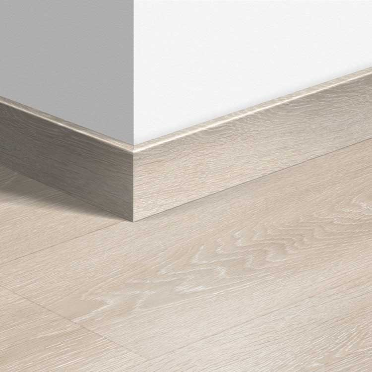 Plinthe parquet Quick-Step 14x77x2400mm Chêne de la Vallée beige clair