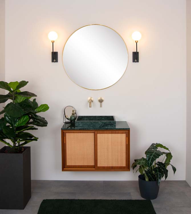 BEREND Wandlamp Badkamer 1xG9/33W 13/21/40cm Zwart