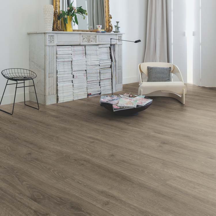 Stratifié Quick-Step Majestic 9,5mm chêne bosland brun 205x24cm