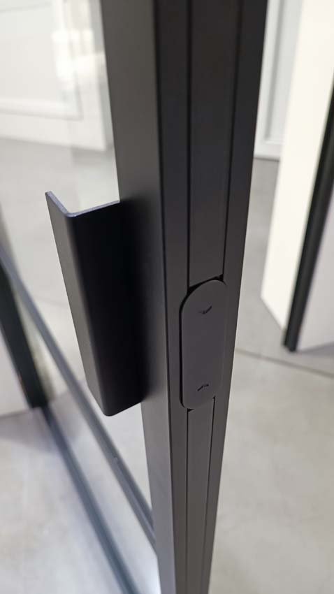 Porte intérieure double vitrée Luxe Dimaro Nero verre mat sur mesure noir poussant à gauche