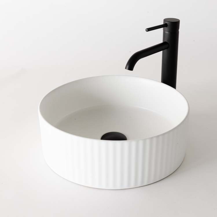 Opbouwkom rond mat wit met ribbels keramiek 360 x 360 x 115 mm