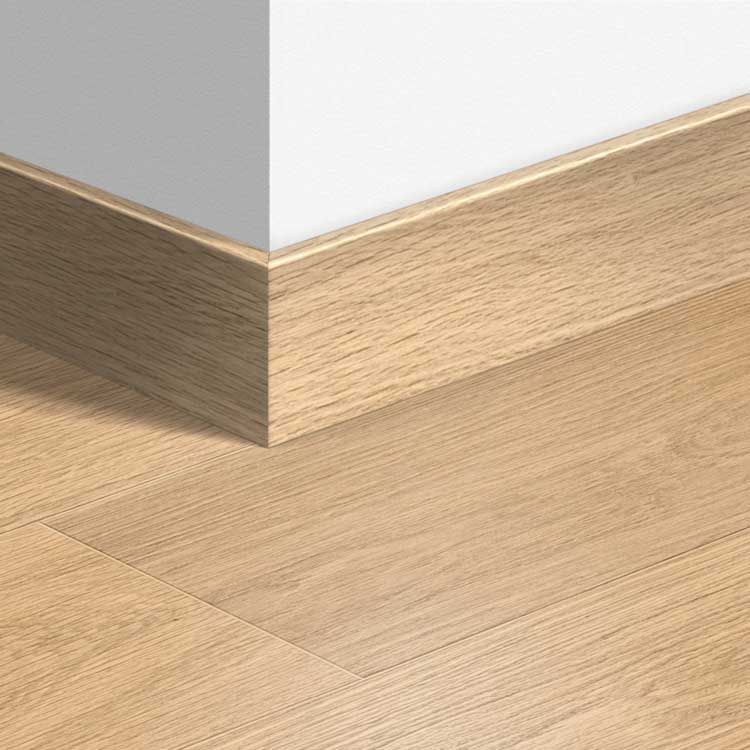 Largo parketplint Quick-Step 100 x 14 x 2400 mm Eik witvernist