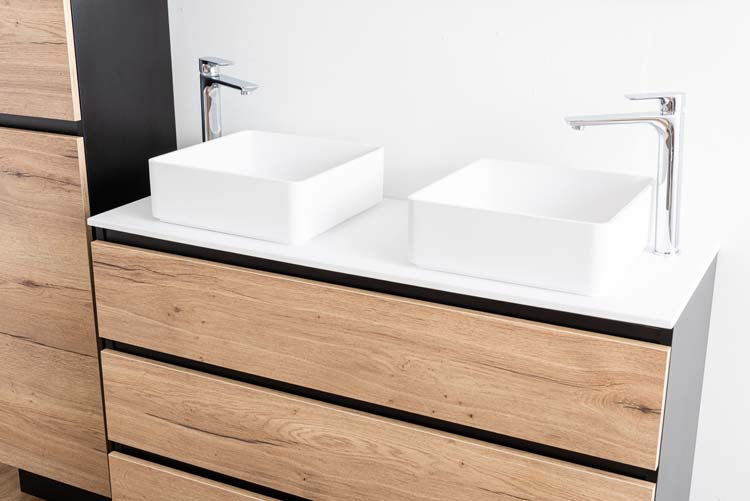 Meuble de salle de bains Dotan chêne sur pied avec plateau mat 120cm