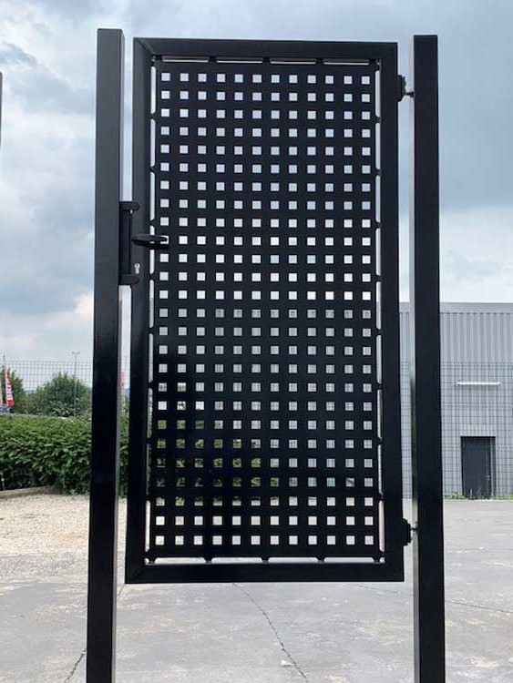 Portillon simple, noir perforé 175x100cm
