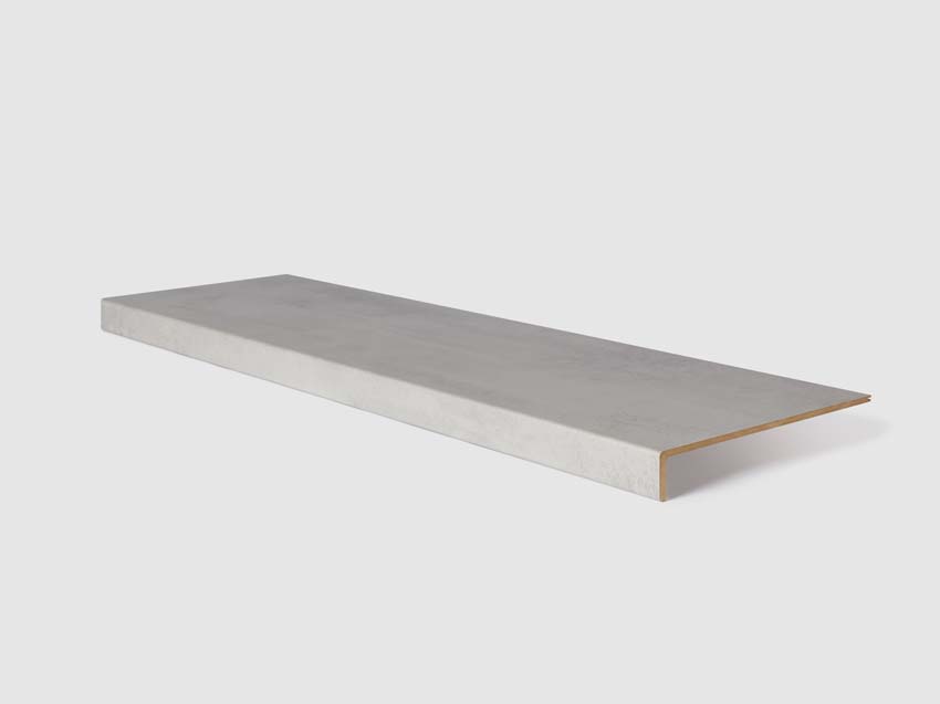 Traptrede Maestro Light grey stone 130x38x5,6cm