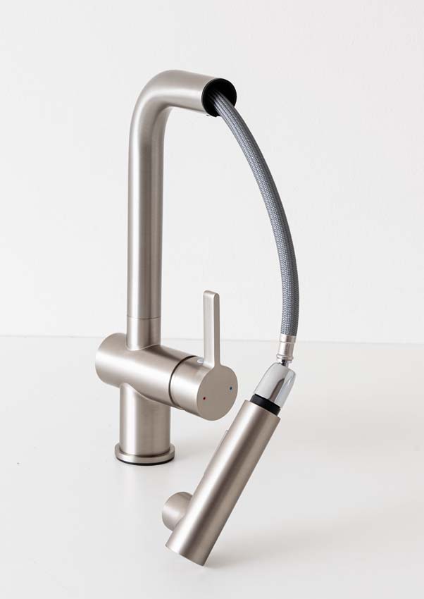 Robinet de cuisine Maeve aspect inox-look brossé avec bec extractible