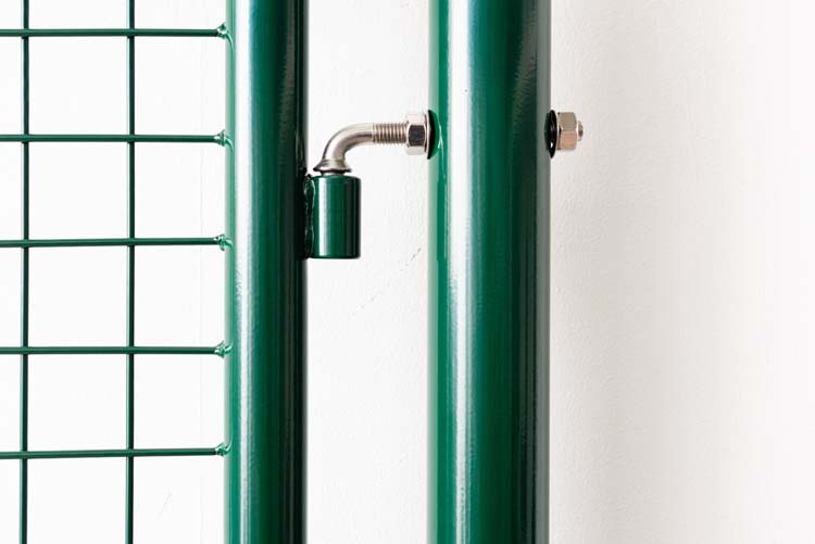 Complete enkele tuinpoort groen 150x100cm - ronde palen, inclusief palen, slot en kruk