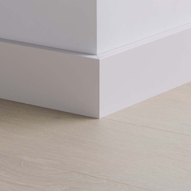 Quick-Step plinthe parquet à peindre 77x14x2400mm