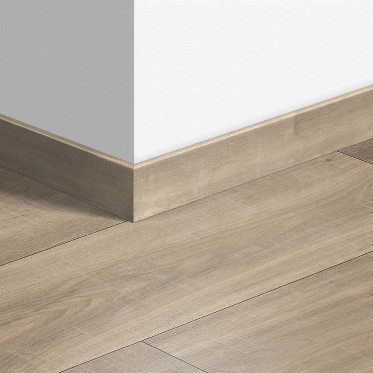 Standaardplint Quick-Step 58 x 12 x 2400 mm Hav. eik natuur zaagsneden