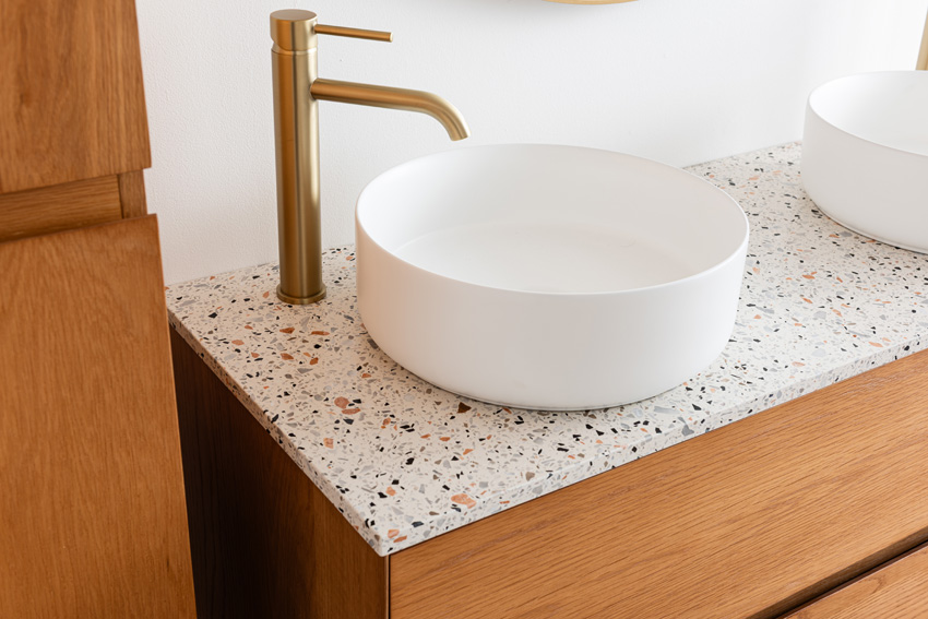 Badkamermeubel Fior eik hangend met dubbel topblad terrazzo 120cm