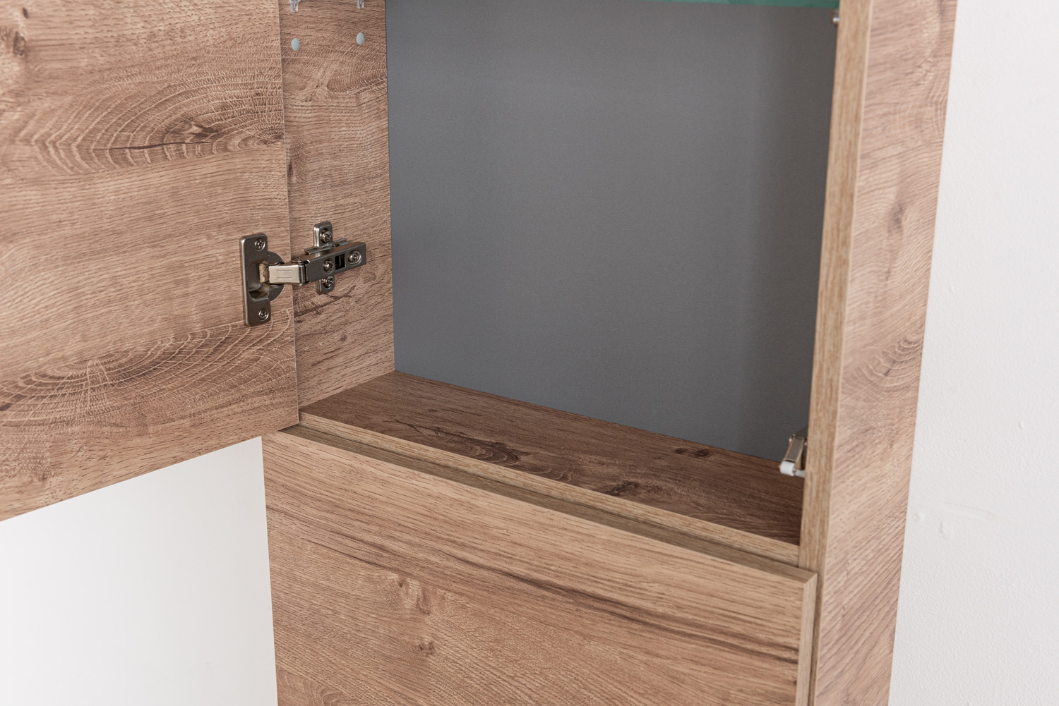 Kolomkast Raf houtlook honingeik hangend 170x41,6x14,6cm
