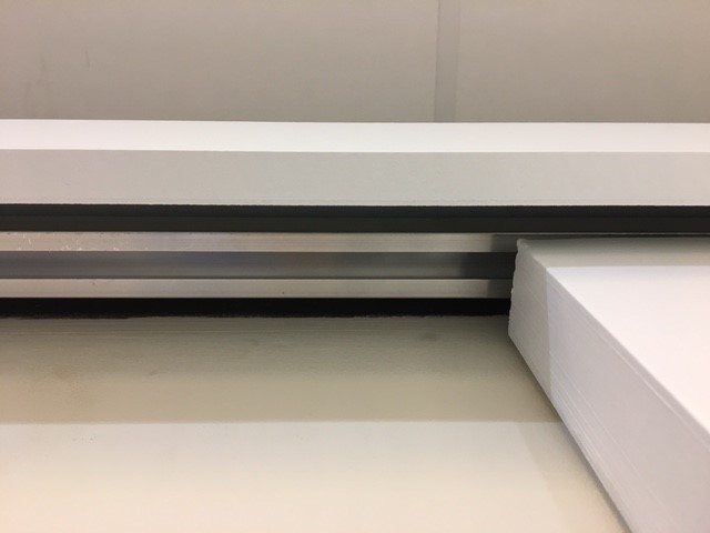 Porte coulissante simple à peindre complète Albero 93x211,5cm + rail + plaque de recouvrement blanc