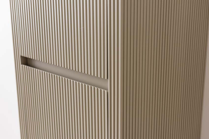 Kolomkast Amelia rookgrijs hangend 170x40x35cm