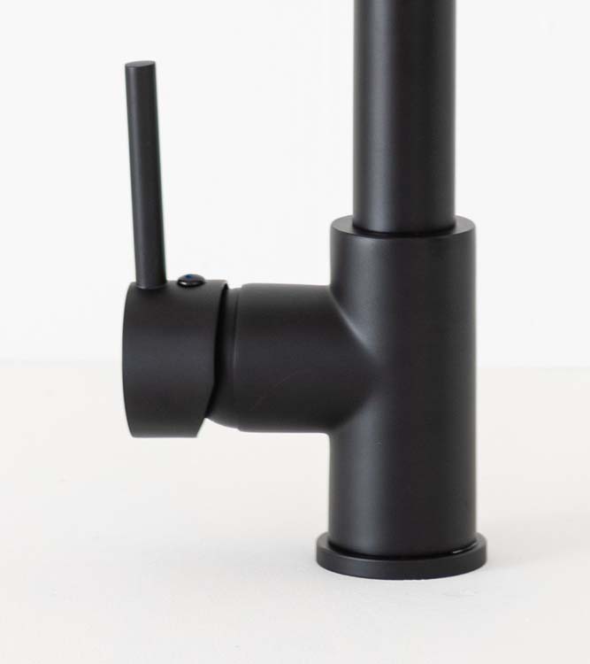 Keukenkraan Simba mat zwart met uittrekbare uitloop