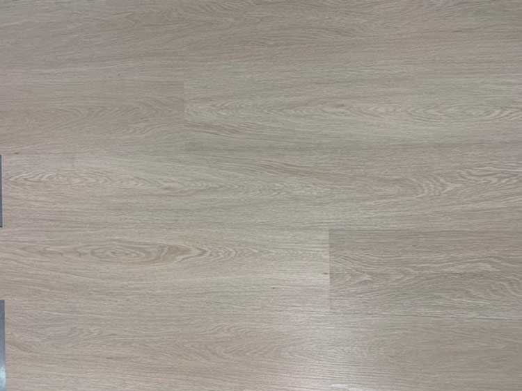 Vinyle sol rigid planche clic 4mm chêne clair