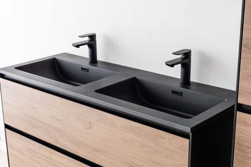 Meuble de salle de bains Molly chêne suspendu avec lavabo double noir mat 120cm