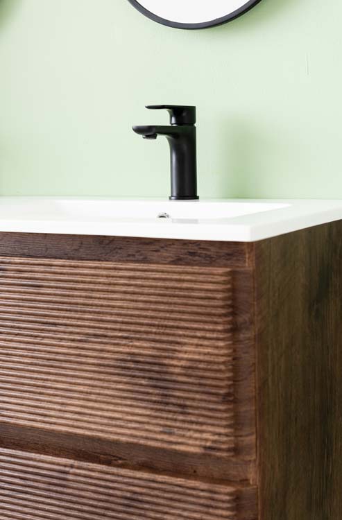 Meuble de salle de bains Jelte noyer suspendu avec lavabo double blanc mat 120cm Meuble de salle de bains Jelte noyer suspendu avec lavabo double blanc mat 120cm