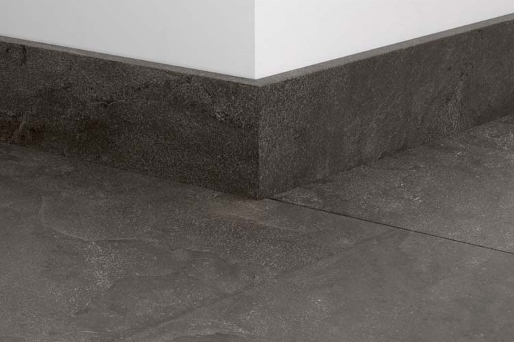 Parketplint Quick-Step 14 x 77 x 2400 mm Grijze leisteen