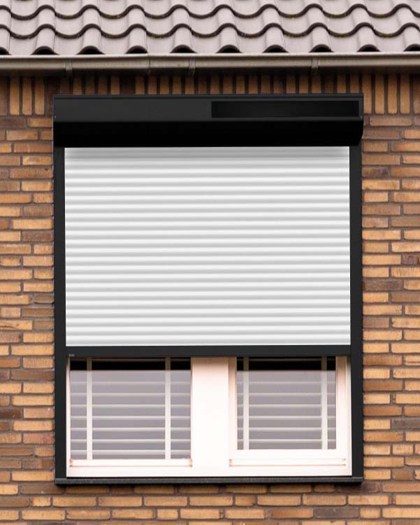Volet roulant Vito aluminium sur mesure solar noir gauche