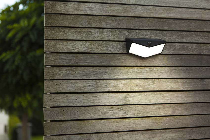 Wandlamp buiten Oris Solar - zwart - dimbaar - 3.7W - 5000K - IP44 - met bewegingssensor
