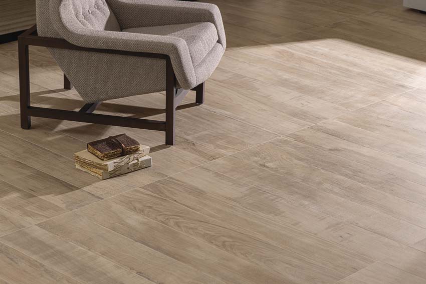 Carrelage sol et mur Pinewood beige 20x120cm