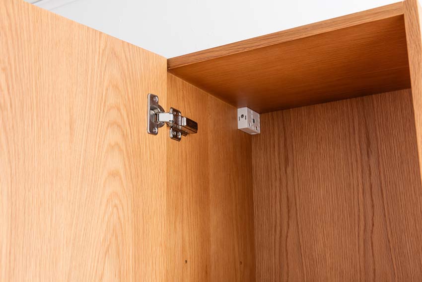 Kolomkast Fior eik hangend 170x40x35cm