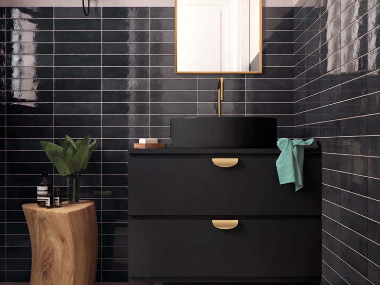 Wandtegel Beccy Basalt glanzend antraciet 6x24,5cm