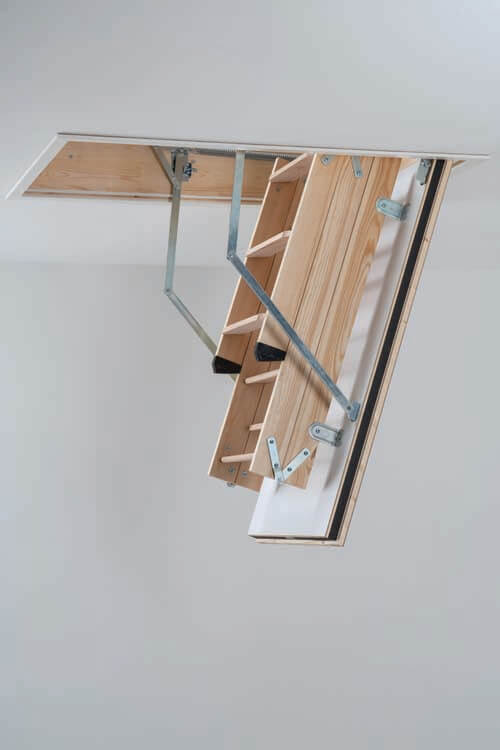 Zoldertrap Zermatt brandvertragend hout 140x70cm