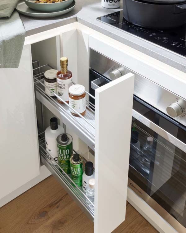 Keuken op maat - apothekerkastje